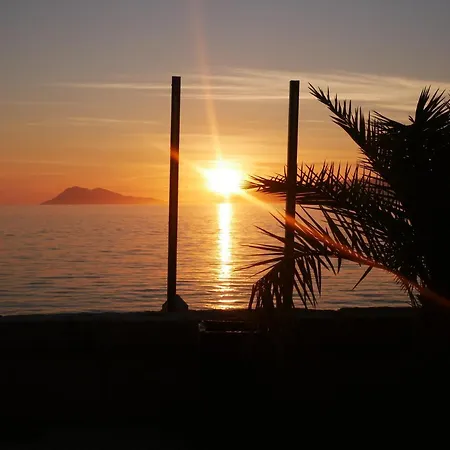 Coira Dream A 100 Metros De La Playa De Apartman